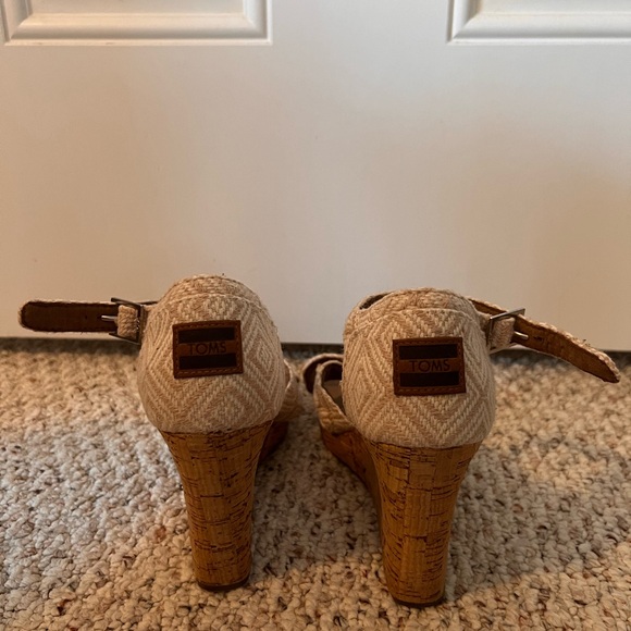 Toms Wedges - Picture 4 of 5